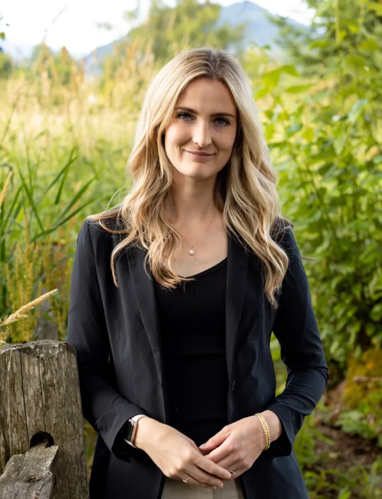 Joelle Plumer, wills and estates lawyer in Bragg Creek Alberta